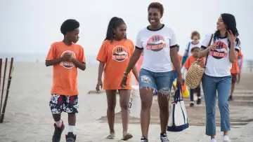 Backdrop for the TV series "Insecure" #1365156