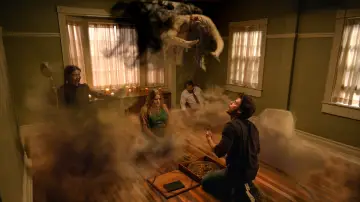 Backdrop for the TV series "Midnight, Texas" #1423485