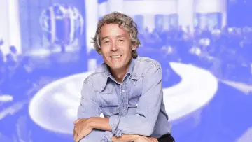 Backdrop for the TV series "Quotidien" #1313140