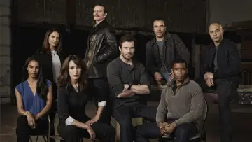 Backdrop for the TV series "Taken" #1358014