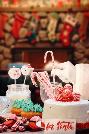 Poster for the TV series "Holiday Baking Championship" #1553524