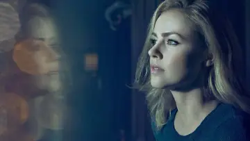 Backdrop for the TV series "12 Monkeys" #1340847