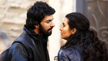 Backdrop for the TV series "Black Money Love" #1435144