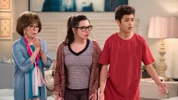 Backdrop for the TV series "One Day at a Time" #1422045