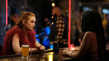 Backdrop for the TV series "Riverdale" #1276255