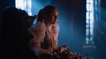 Backdrop for the TV series "Riverdale" #1276307