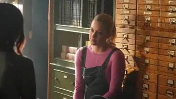 Backdrop for the TV series "Riverdale" #1276322