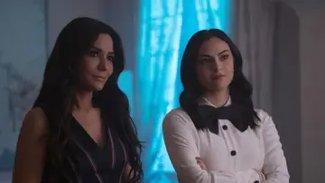 Backdrop for the TV series "Riverdale" #1276332