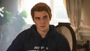 Backdrop for the TV series "Riverdale" #1276342
