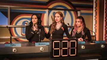Backdrop for the TV series "Riverdale" #1276369