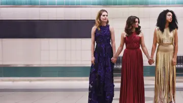 Backdrop for the TV series "The Bold Type" #1406221