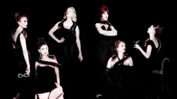Backdrop for the TV series "FEUD" #1433894