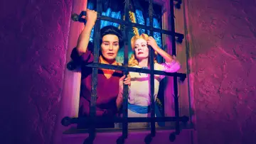 Backdrop for the TV series "FEUD" #1433895