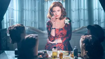 Backdrop for the TV series "FEUD" #1433904