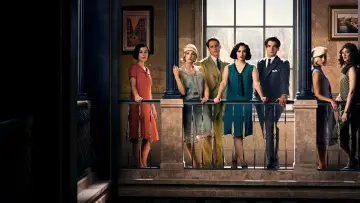 Backdrop for the TV series "Cable Girls" #1438402