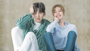 Backdrop for the TV series "Suspicious Partner" #1546687