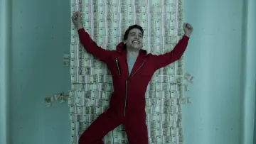 Backdrop for the TV series "Money Heist" #1319658