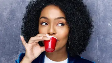 Backdrop for the TV series "grown-ish" #1357821