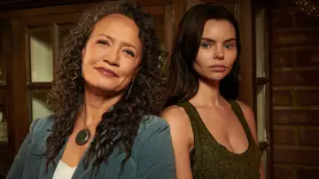 Backdrop for the TV series "Siren" #1387037