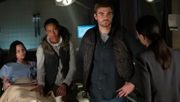 Backdrop for the TV series "Siren" #1387050