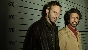 Backdrop for the TV series "Get Shorty" #1543777