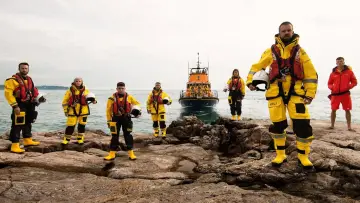 Backdrop for the TV series "Saving Lives at Sea" #1228169