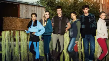 Backdrop for the TV series "Free Rein" #1458933