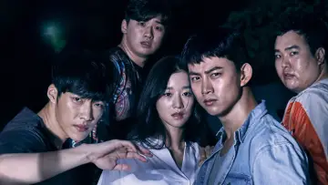 Backdrop for the TV series "Save Me" #1592126