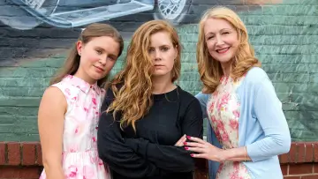Backdrop for the TV series "Sharp Objects" #1401449