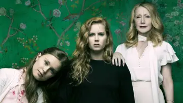 Backdrop for the TV series "Sharp Objects" #1401452