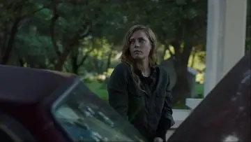 Backdrop for the TV series "Sharp Objects" #1401470