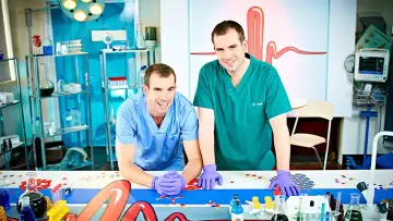 Backdrop for the TV series "Operation Ouch!" #1427438