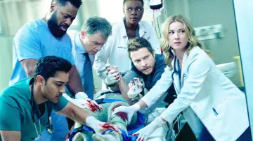 Backdrop for the TV series "The Resident" #1290394