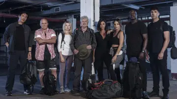 Backdrop for the TV series "Celebrity Hunted" #1317044