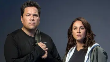 Backdrop for the TV series "Celebrity Hunted" #1317056