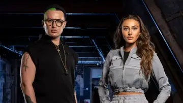 Backdrop for the TV series "Celebrity Hunted" #1317057