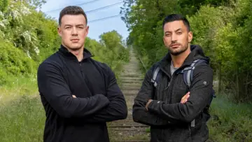 Backdrop for the TV series "Celebrity Hunted" #1317066