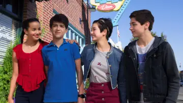 Backdrop for the TV series "Andi Mack" #1458262