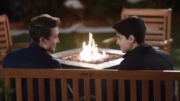 Backdrop for the TV series "Andi Mack" #1458269