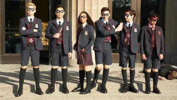 Backdrop for the TV series "The Umbrella Academy" #1310516