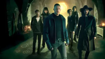 Backdrop for the TV series "The Umbrella Academy" #1310533