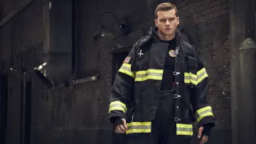Backdrop к сериалу "9-1-1" #1318537