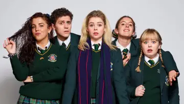 Backdrop for the TV series "Derry Girls" #1428034