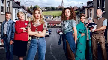 Backdrop for the TV series "Derry Girls" #1428047