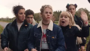 Backdrop for the TV series "Derry Girls" #1428066