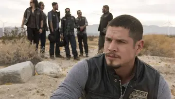 Backdrop for the TV series "Mayans M.C." #1338517