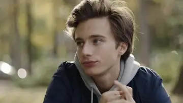 Backdrop for the TV series "SKAM France" #1359785