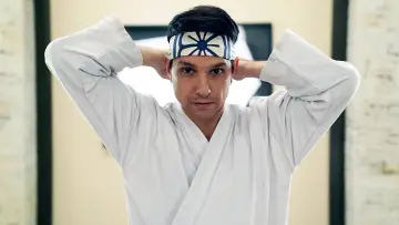 Backdrop for the TV series "Cobra Kai" #1292456