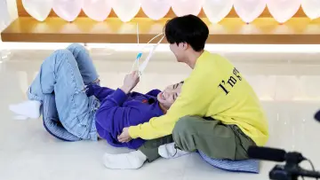 Backdrop к сериалу "Run BTS!" #1396629