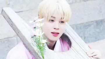 Backdrop к сериалу "Run BTS!" #1396638